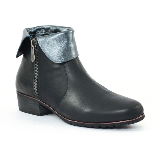 chaussures TROIS PAR 3