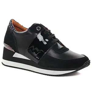 baskets-compensees noir même style de chaussures en ligne pour femmes que les  Émilie Karston