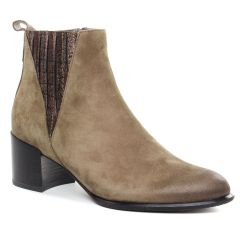 Fugitive Flak Taupe : chaussures dans la même tendance femme (boots-chelsea beige) et disponibles à la vente en ligne 