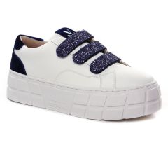 tennis-plateforme blanc bleu: même style de chaussures en ligne pour femmes que les Victoria