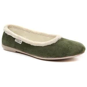 chaussons vert kaki même style de chaussures en ligne pour femmes que les  American Vintage