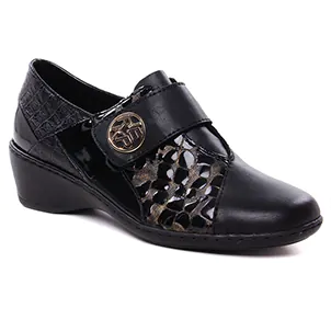 mocassins-confort noir vernis: même style de chaussures en ligne pour femmes que les Tamaris