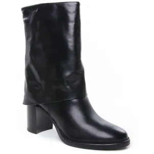 bottes noir même style de chaussures en ligne pour femmes que les  Tamaris