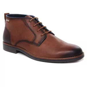 bottines-chukka marron même style de chaussures en ligne pour hommes que les  Pikolinos