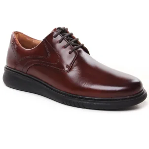 chaussures-basses-a-lacets marron même style de chaussures en ligne pour hommes que les  Camper